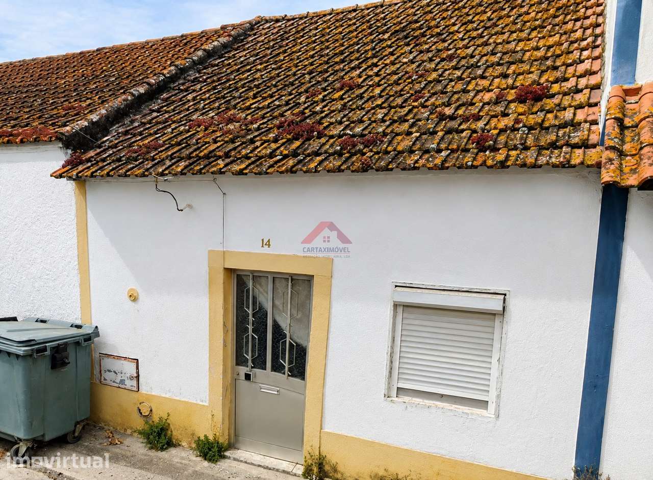 Moradia para Restaurar T2 Venda em Almoster,Santarém - Grande imagem: 2/30