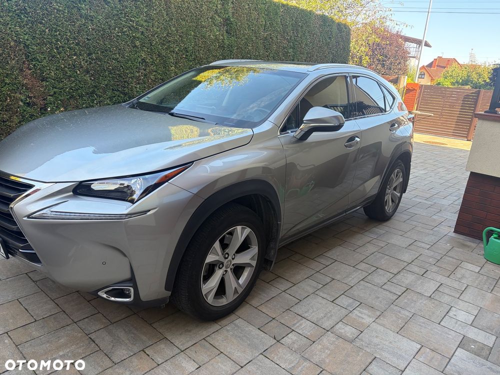 Lexus NX 200t AWD - 1
