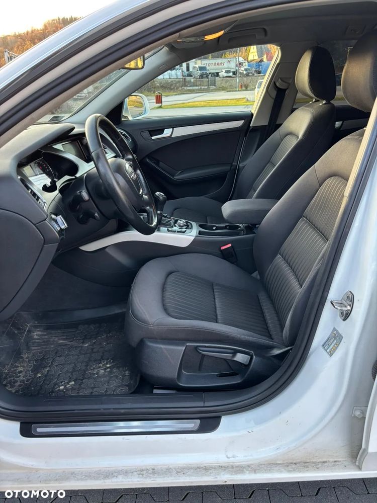 Audi A4 Avant 2.0 TDI Quattro - 22