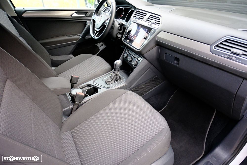 VW Tiguan Allspace 2.0 TDI Confortline DSG - 10