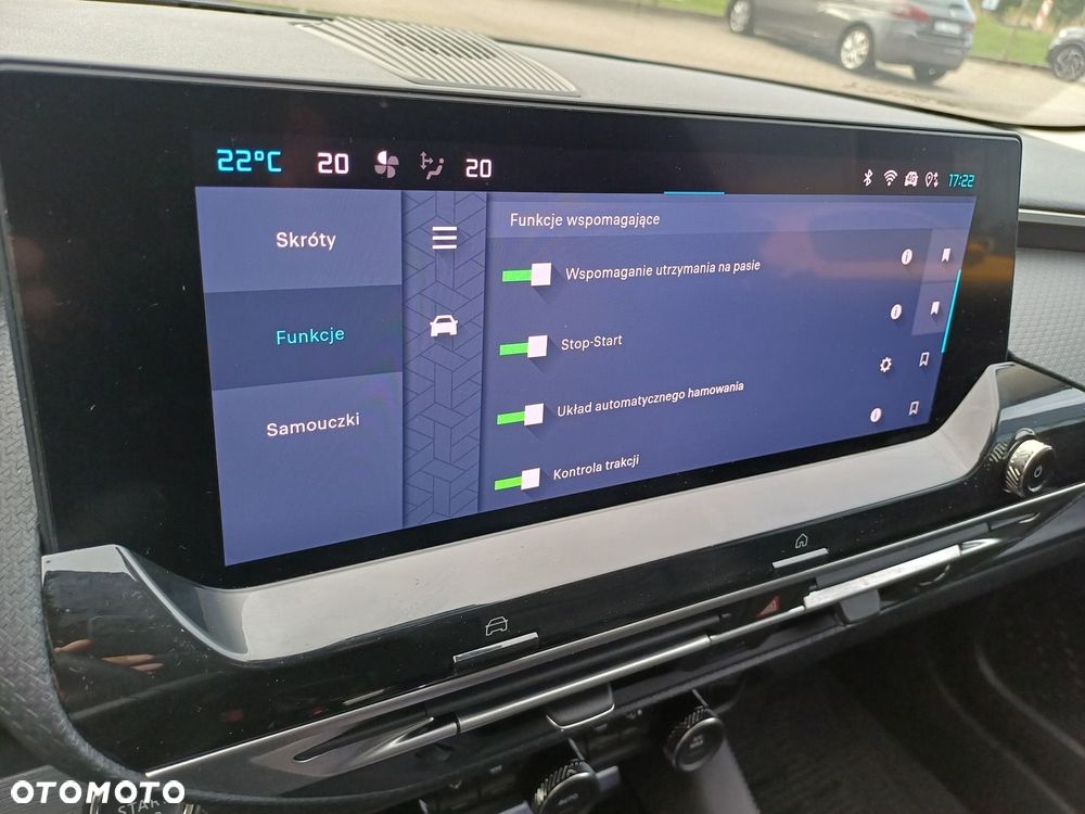 Citroën C5X 1.2 PureTech Plus EAT8 - 26