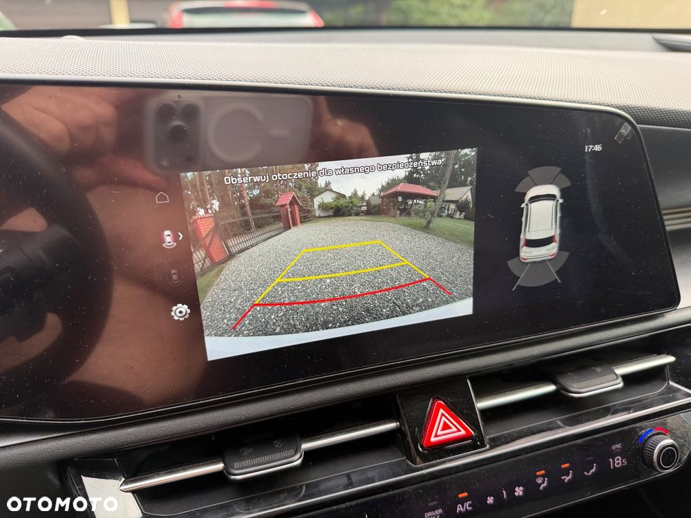 Kia Niro 1.6 GDI Hybrid Business Line - 32