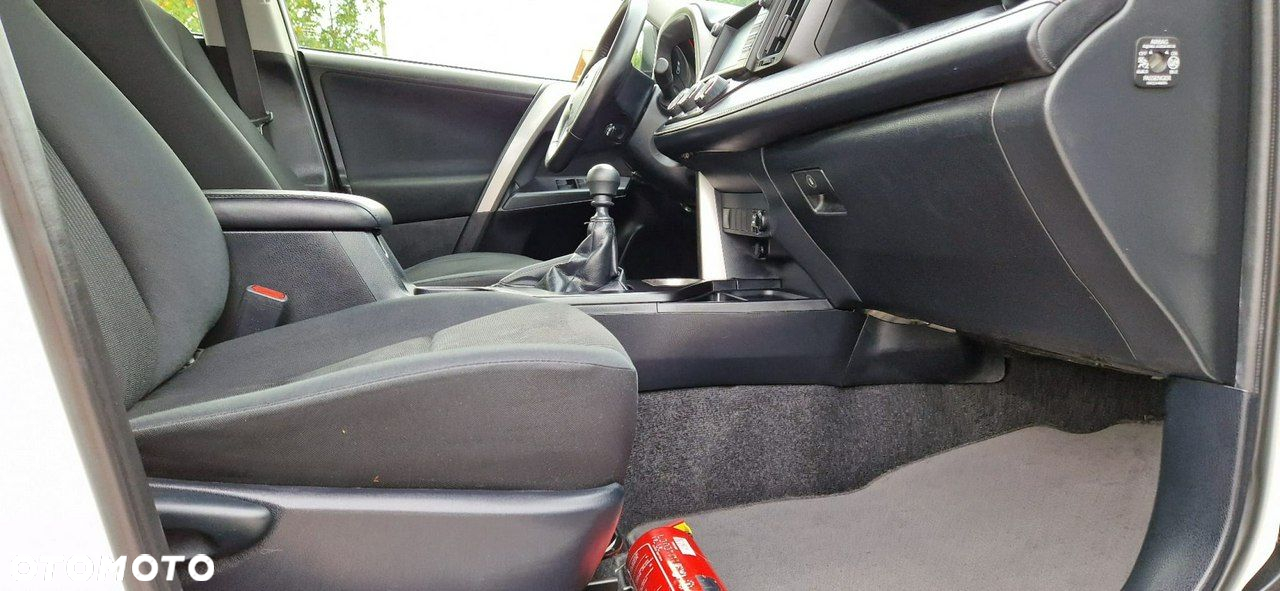 Toyota RAV4 - 20