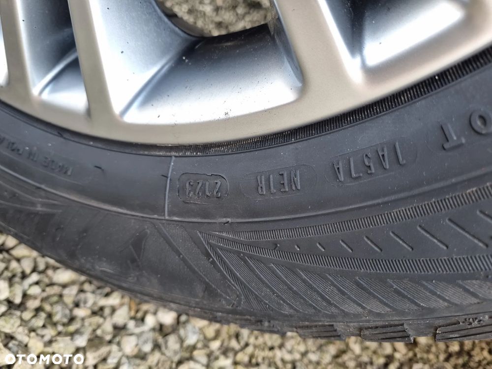 Ford Kuga 2.0 TDCi Titanium FWD - 11