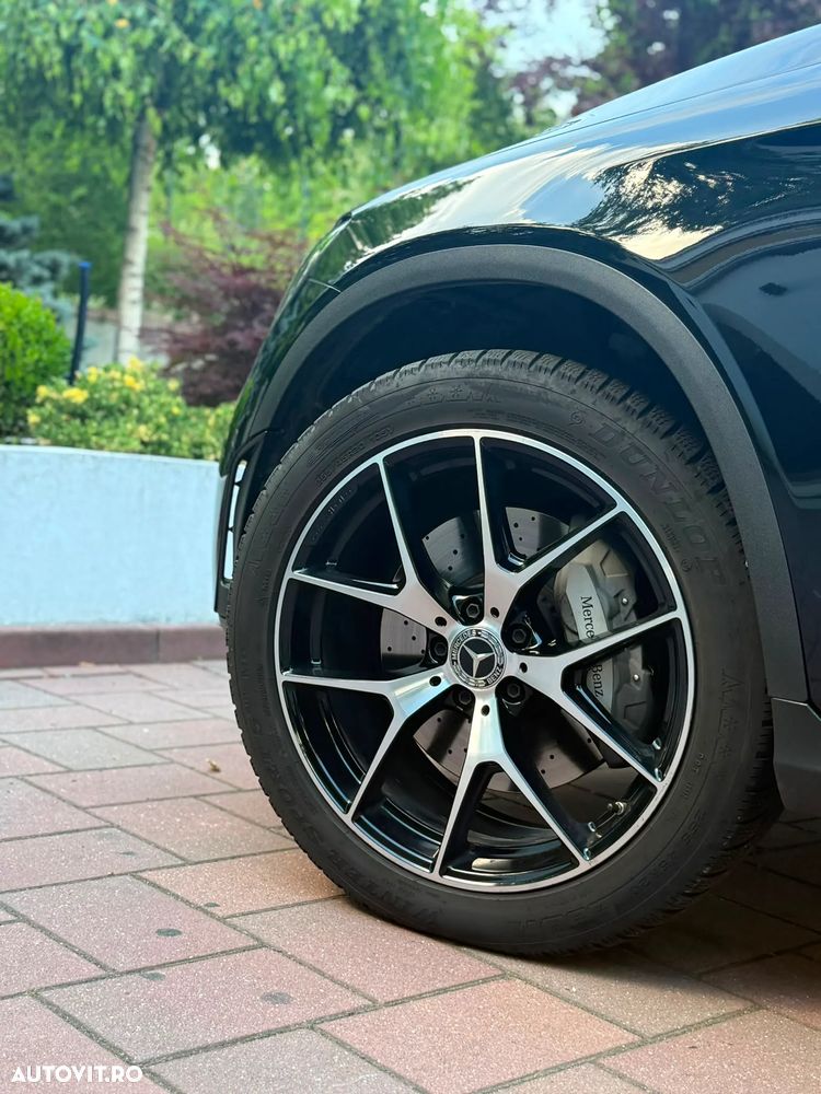 Mercedes-Benz GLC Coupe 300 d 4Matic 9G-TRONIC AMG Line Plus - 29