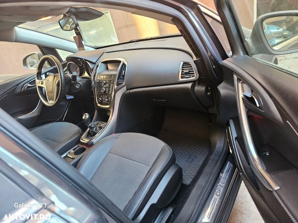 Opel Astra 1.7 CDTI DPF Design Edition - 2