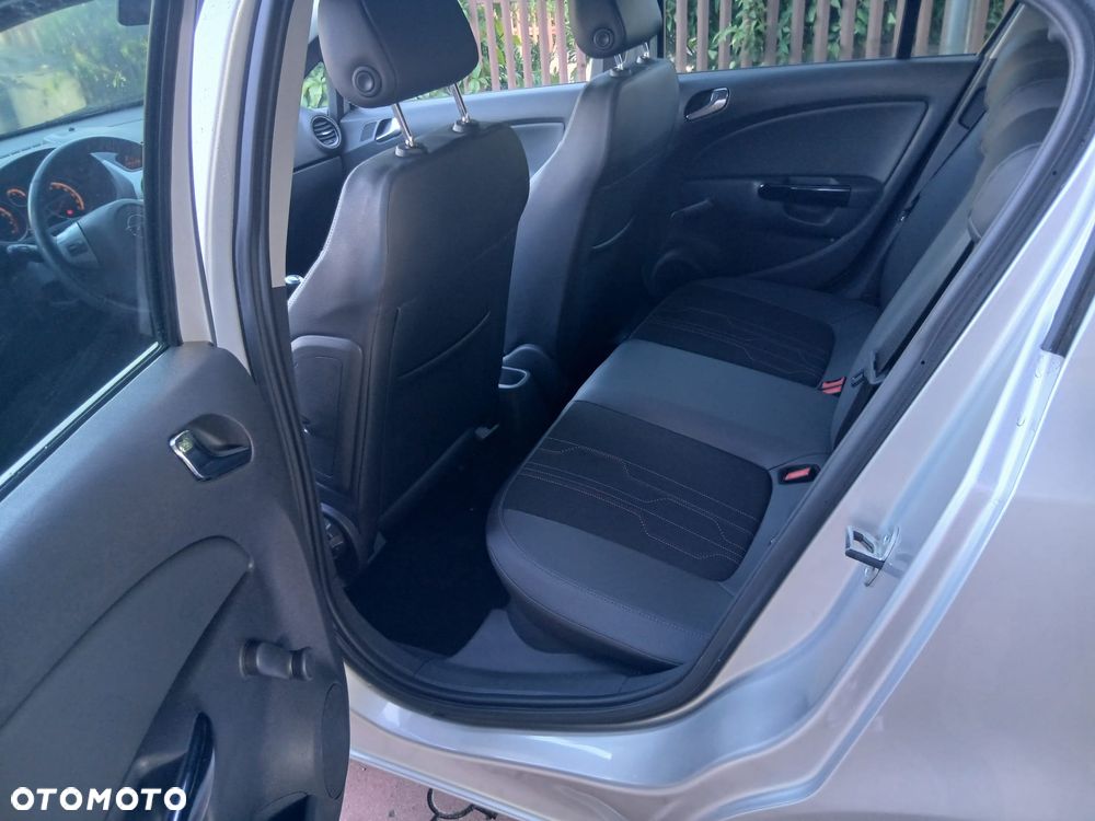 Opel Corsa 2012 photo 5