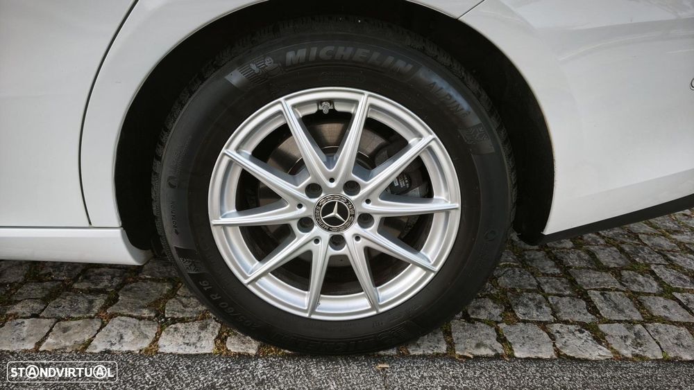 Mercedes-Benz CLA 180 d Shooting Brake Business Solutions Aut. - 52