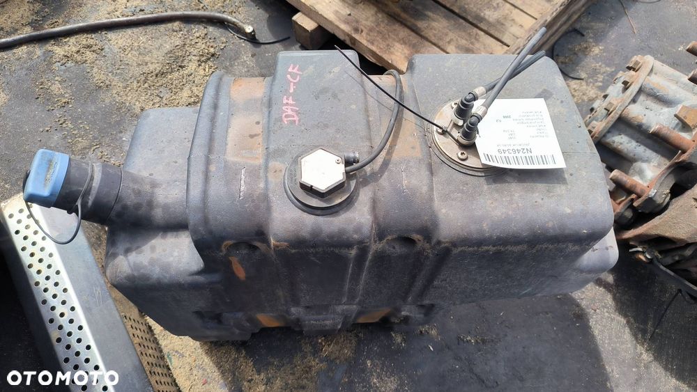ZBIORNIK ADBLUE DAF 75.310 1678911 - 5