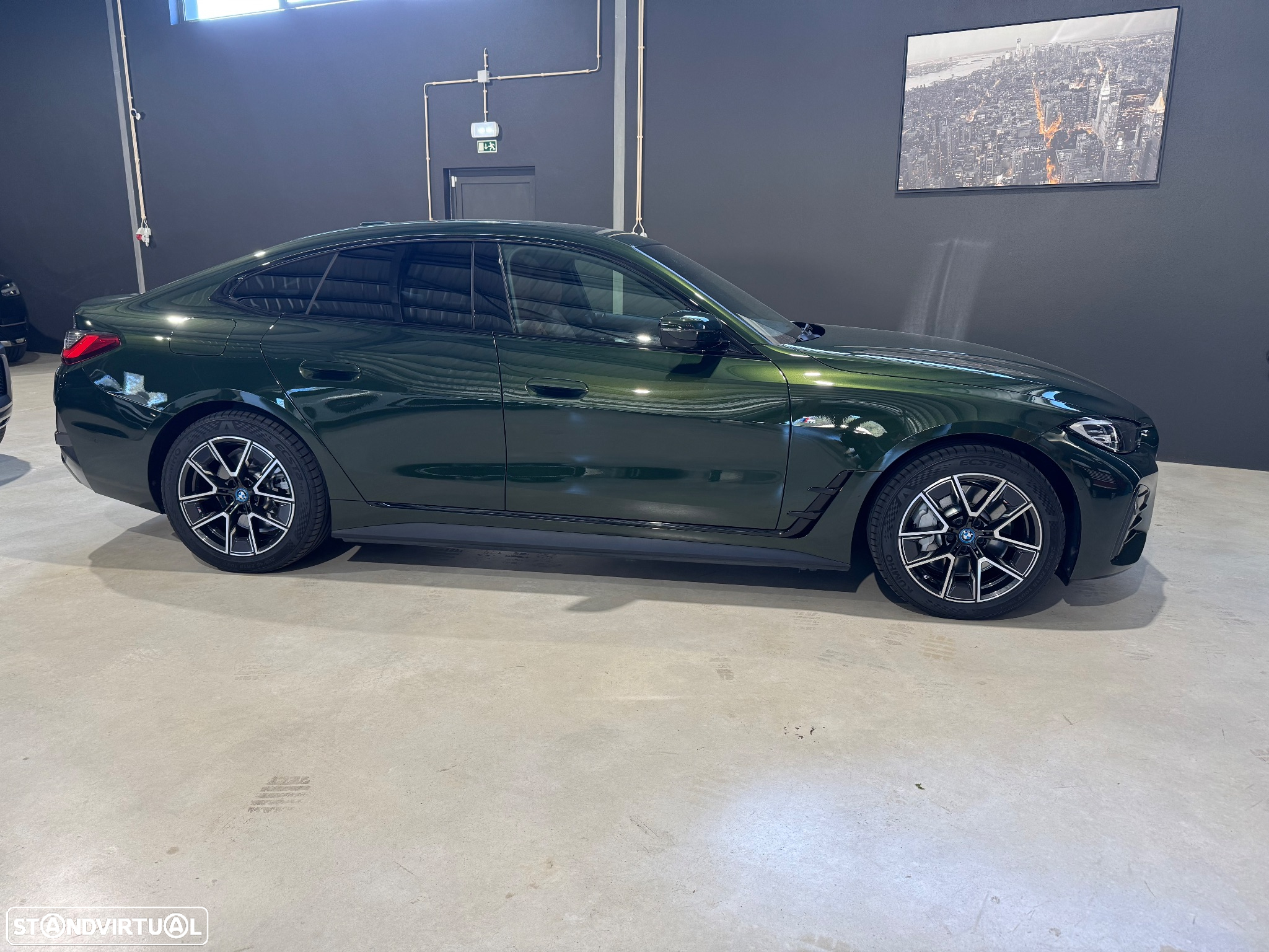 BMW i4 eDrive40 Pack Desportivo M - 2