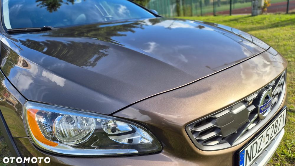 Volvo V60 Cross Country T5 AWD Momentum - 12