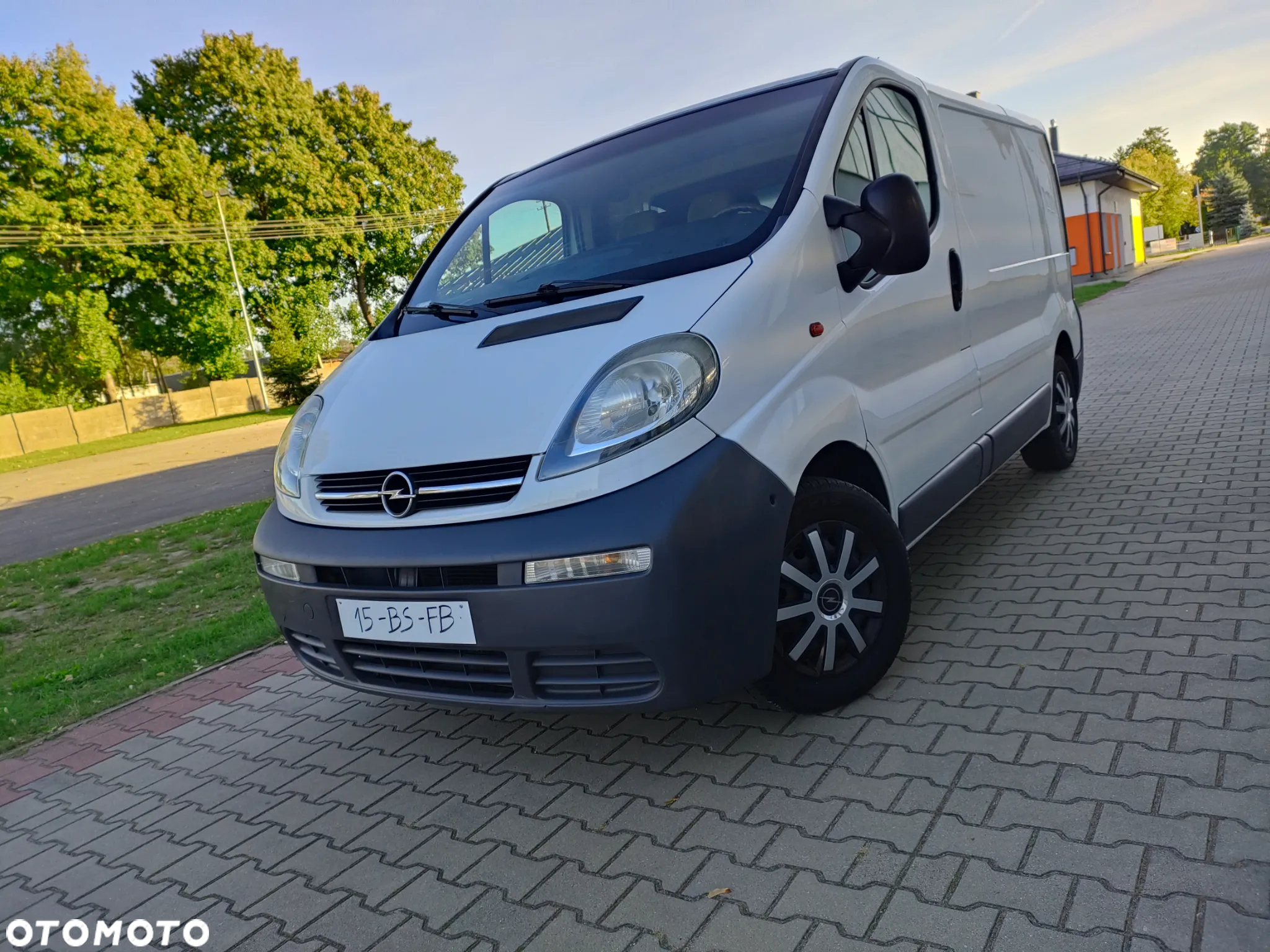 Opel Vivaro - 8