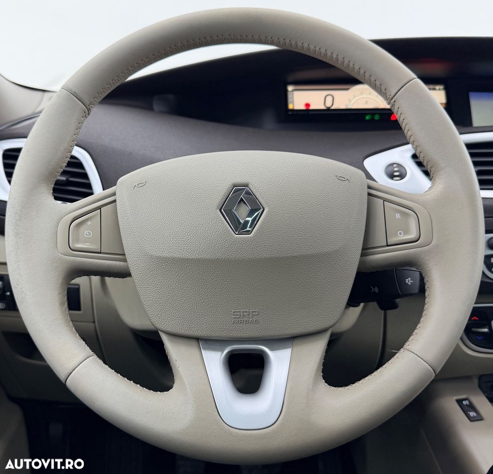 Renault Grand Scenic TCe 130 Dynamique - 33