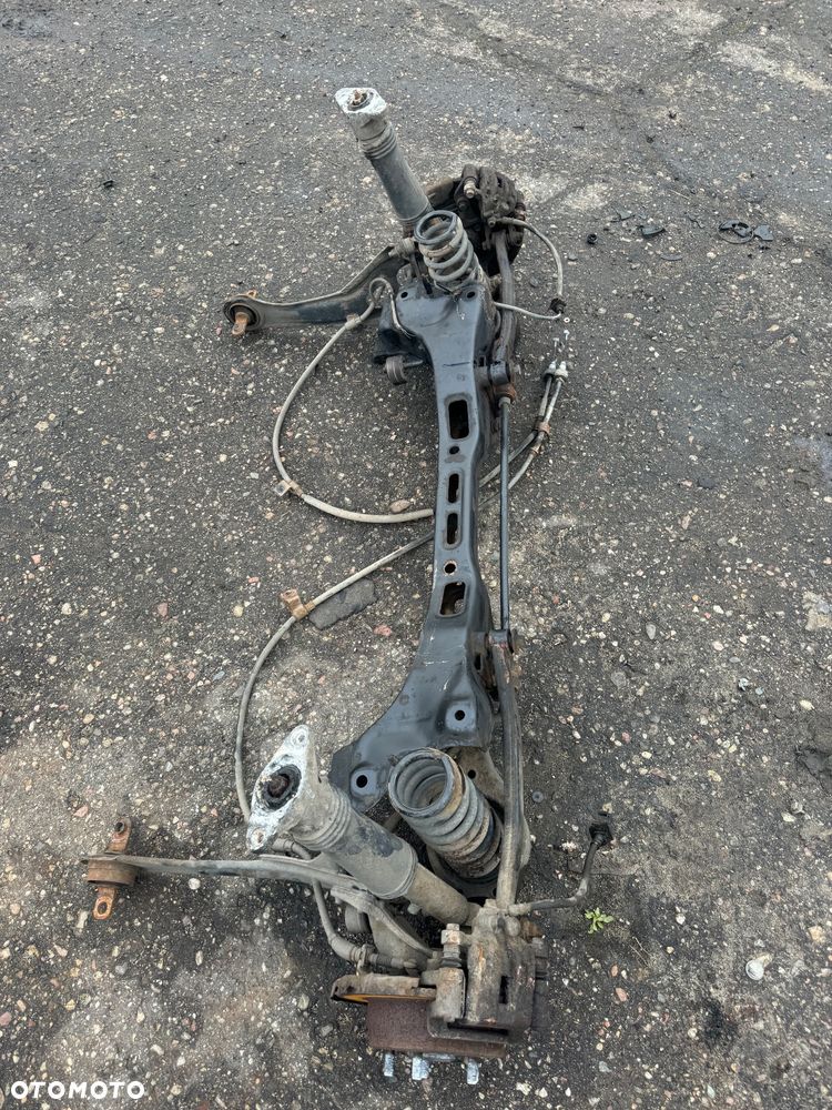 Hyundai i30 i 30 Zawieszenie przód przednie belka sani mcperson ława sanki wachacz amortyzator zwrotnica tył przód tylnie przednie - 1