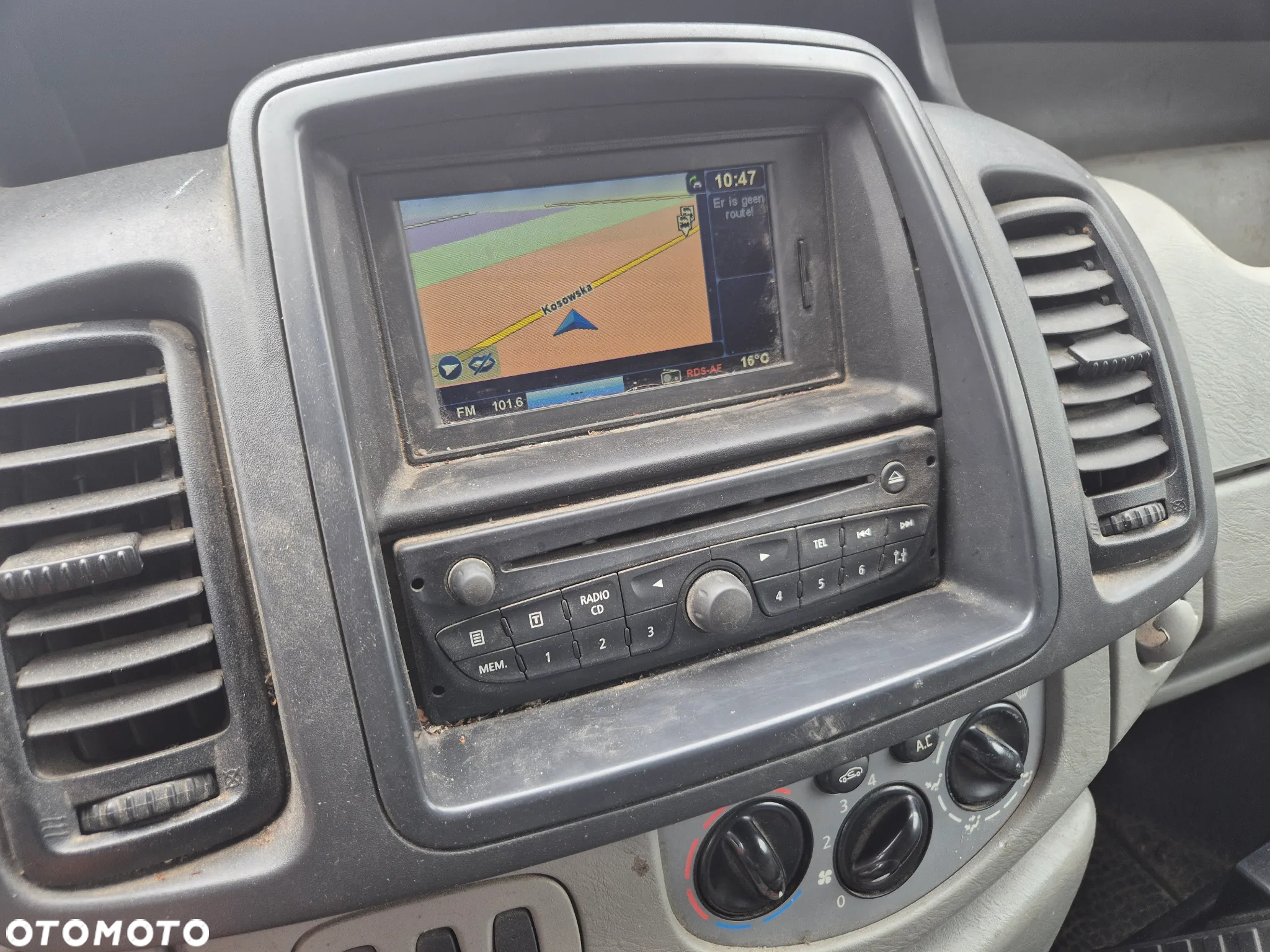 Opel Vivaro - 16