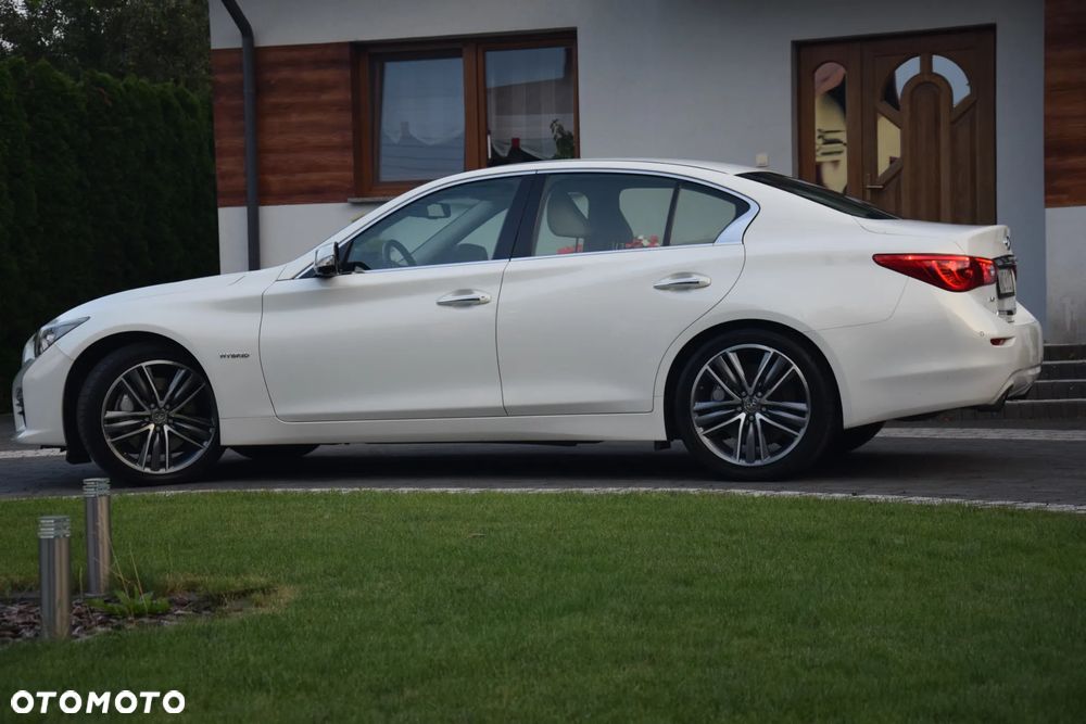 Infiniti Q50 Q50S Hybrid AWD Sport Tech - 10