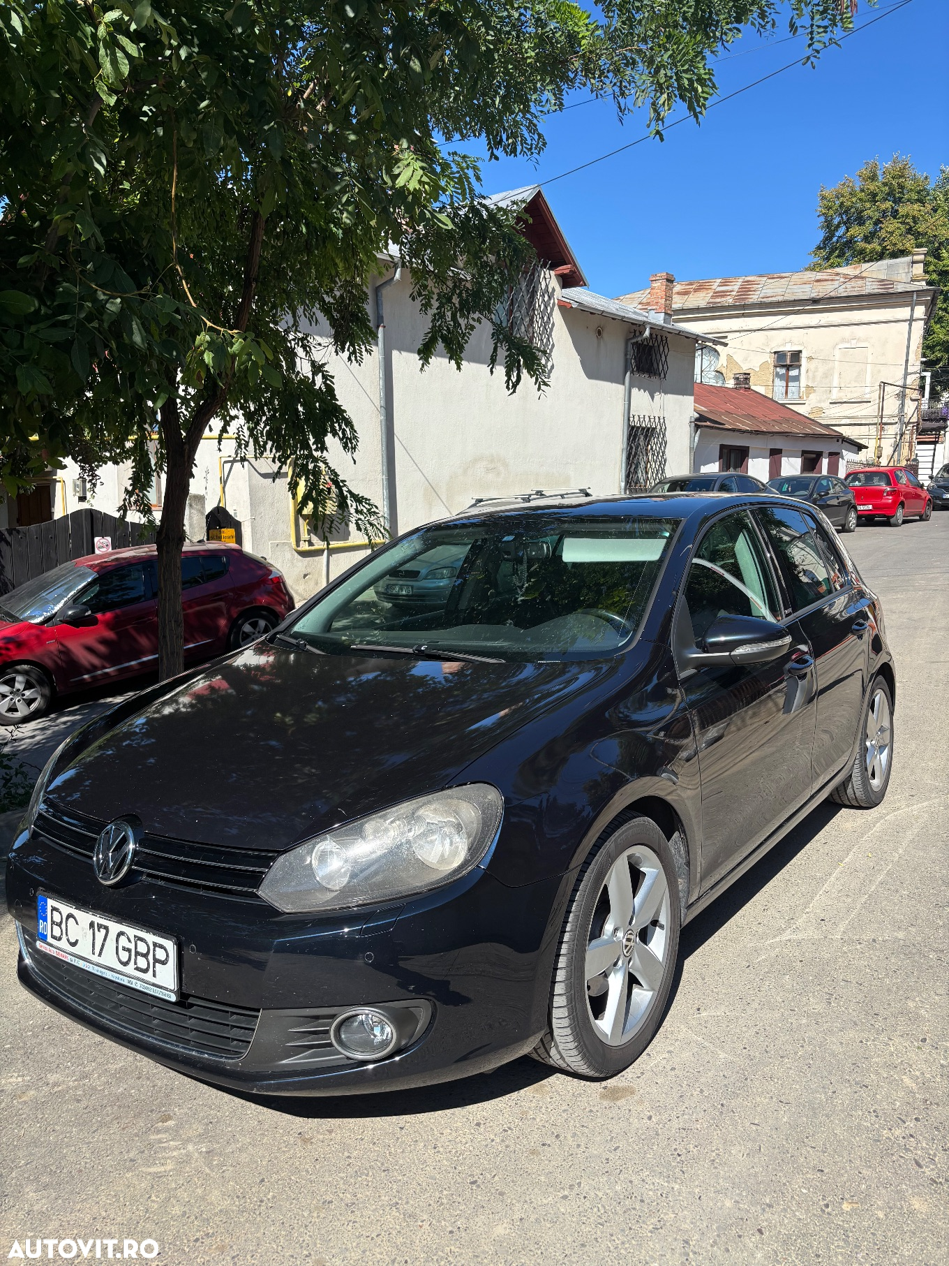 Volkswagen Golf - 2