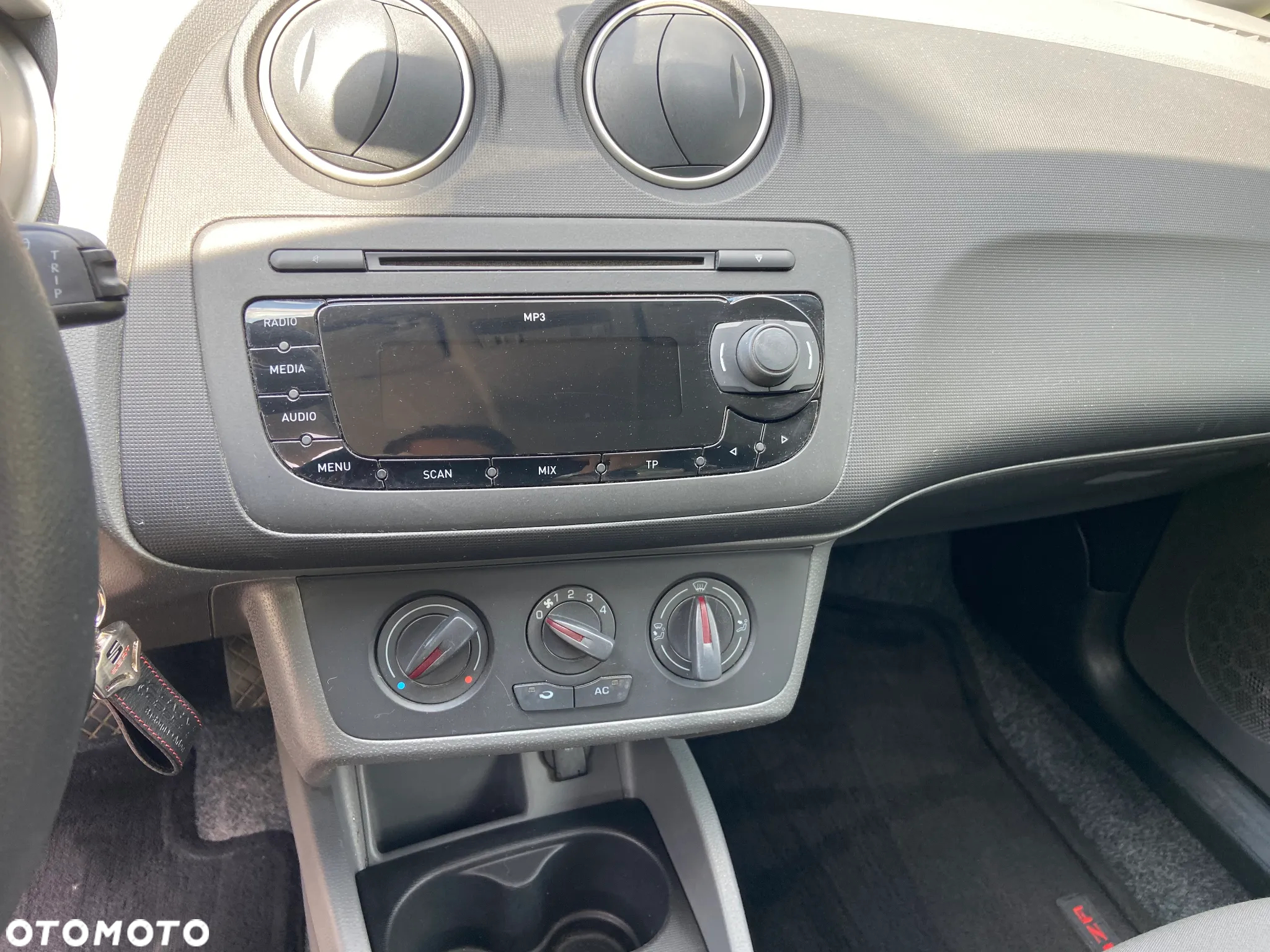 Seat Ibiza SC 1.2 TDI CR Ecomotive Style - 8