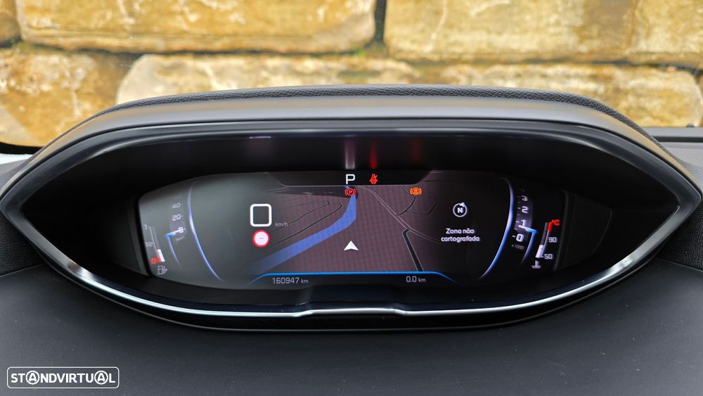 Peugeot 3008 1.5 BlueHDi Allure Pack EAT8 - 18