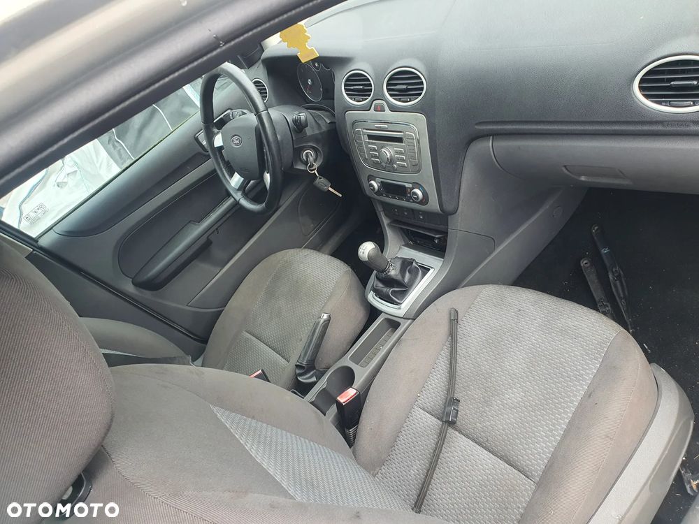 ford focus mk2 fotel kanapa deska kokpit podsufitka boczek podłokietnik licznik panel szyb - 2