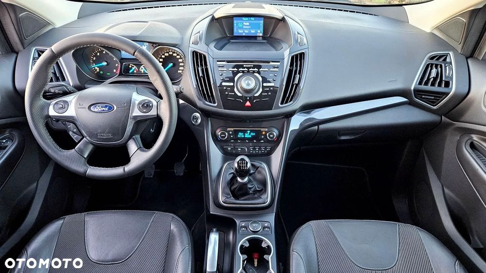 Ford Kuga 1.6 EcoBoost 2x4 Individual - 5