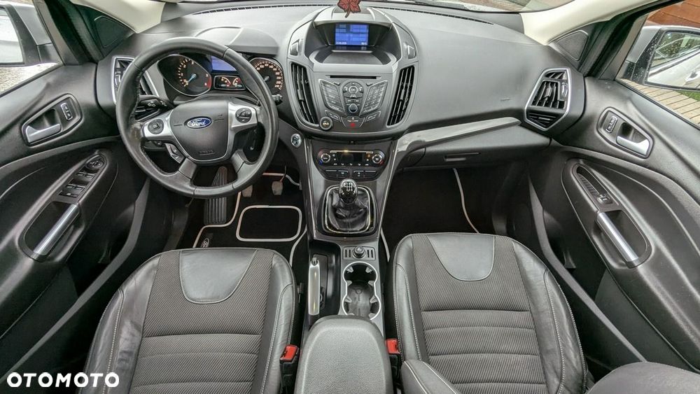 Ford Kuga 2.0 TDCi 2x4 Trend - 21
