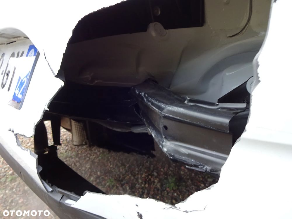 Renault Megane ENERGY TCe 100 LIFE - 17