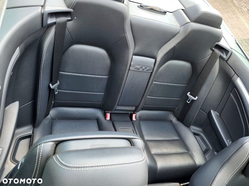 Mercedes-Benz Klasa E 220 CDI DPF BlueEFFICIENCY 7G-TRONIC Avantgarde - 14