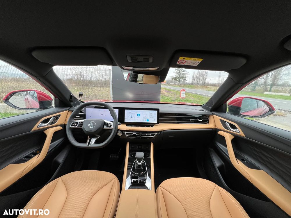 MG HS 1.5 T-GDi 7DCT Exclusive - 7