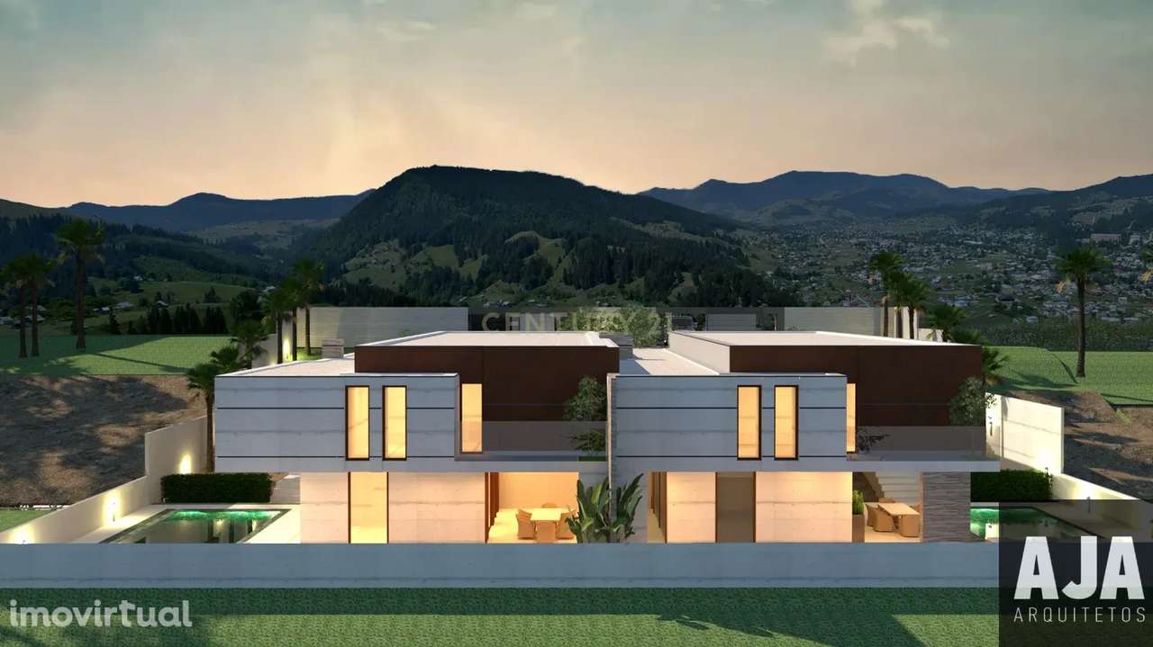 Fantástico Terreno - junto ao CONTINENTE, Bragança - Grande imagem: 2/19