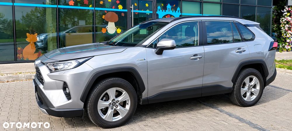 Toyota RAV4 - 5