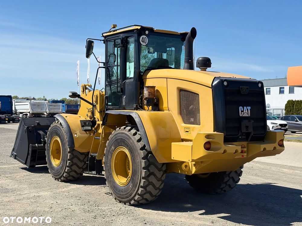 Caterpillar 930M - 11