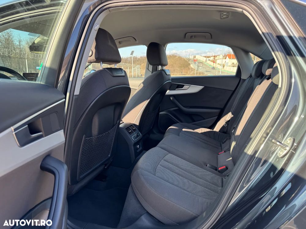 Audi A4 2.0 TDI S tronic - 13