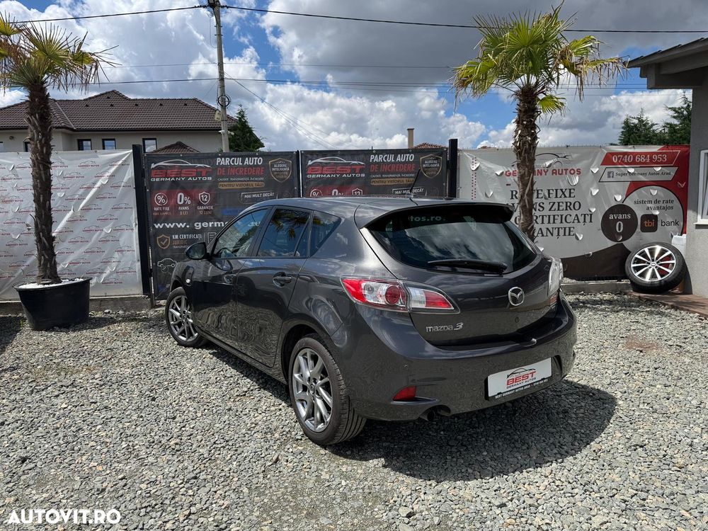 Mazda 3 - 6