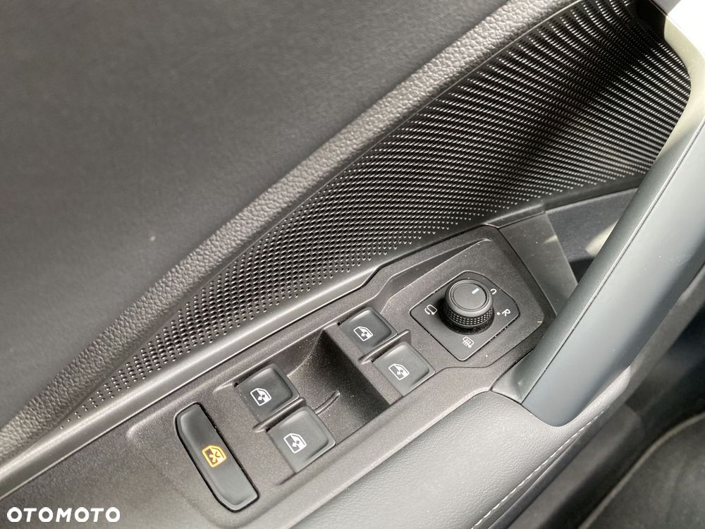 Volkswagen Tiguan - 22