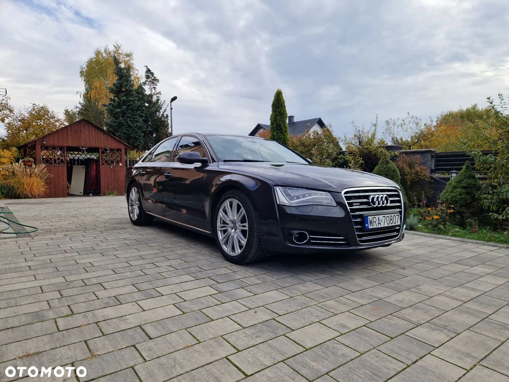 Audi A8 2010 photo 5