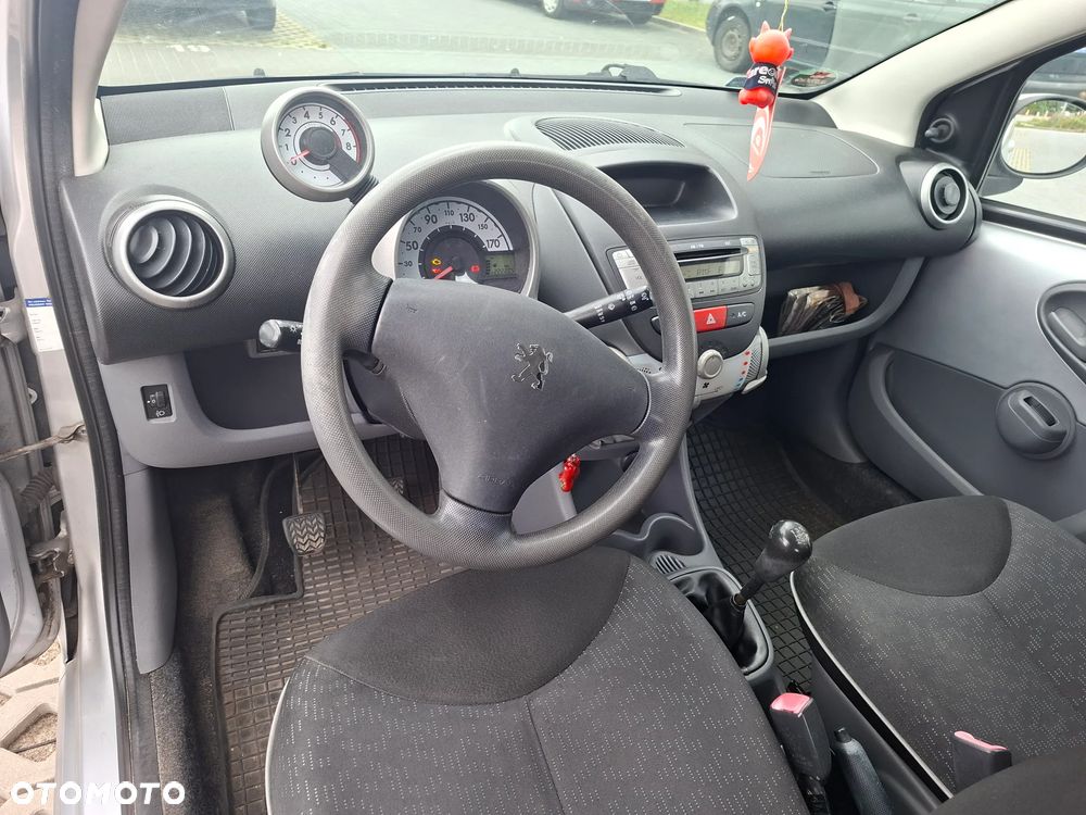 Peugeot 107 - 6