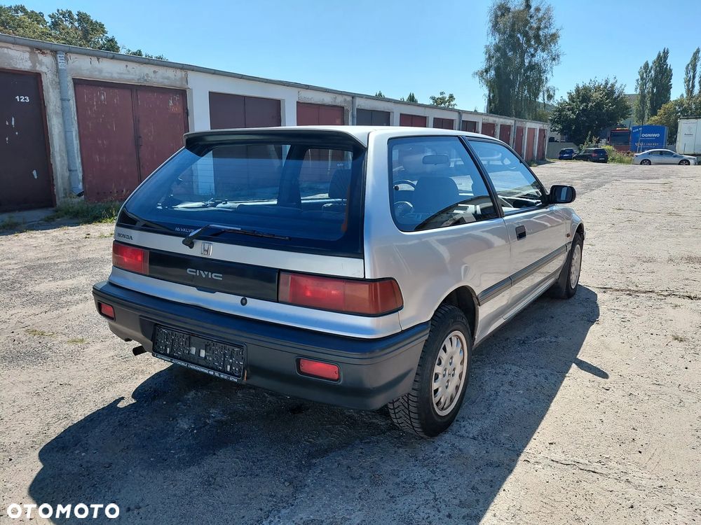 Honda Civic - 33