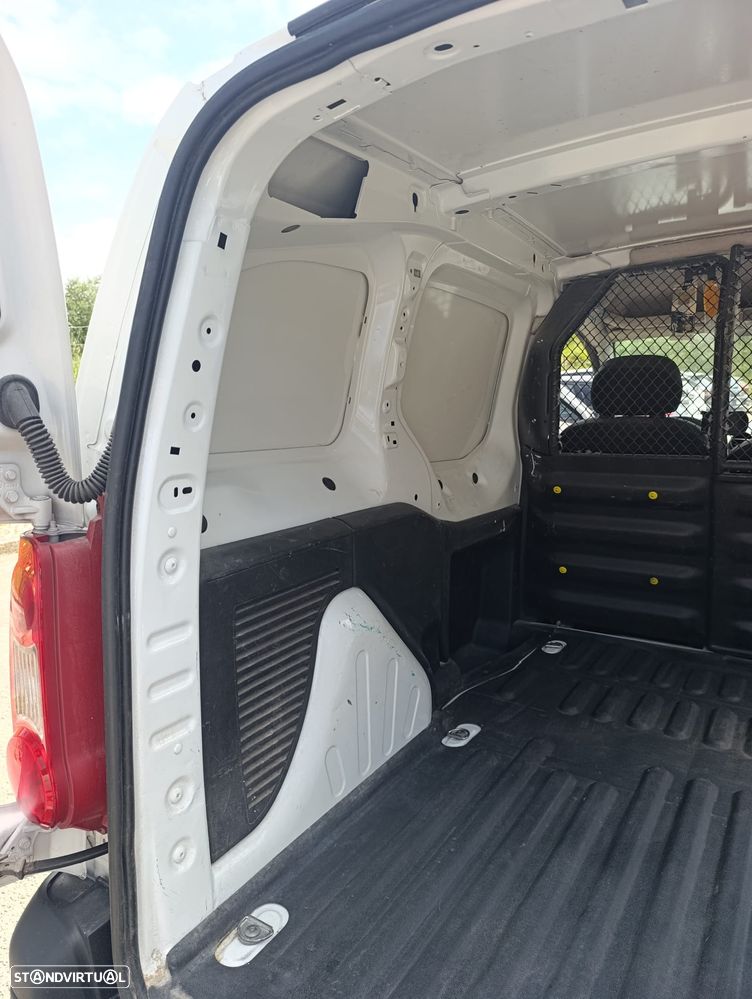 Citroën Berlingo 1.6 HDi X - 16