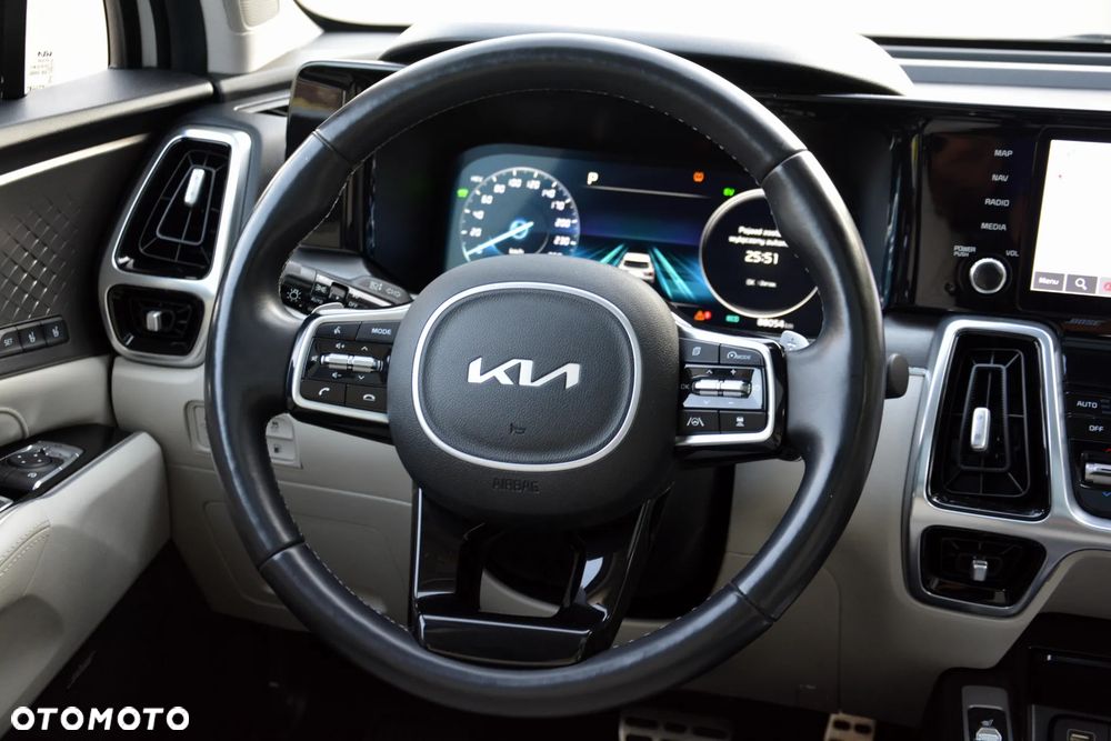 Kia Sorento - 27