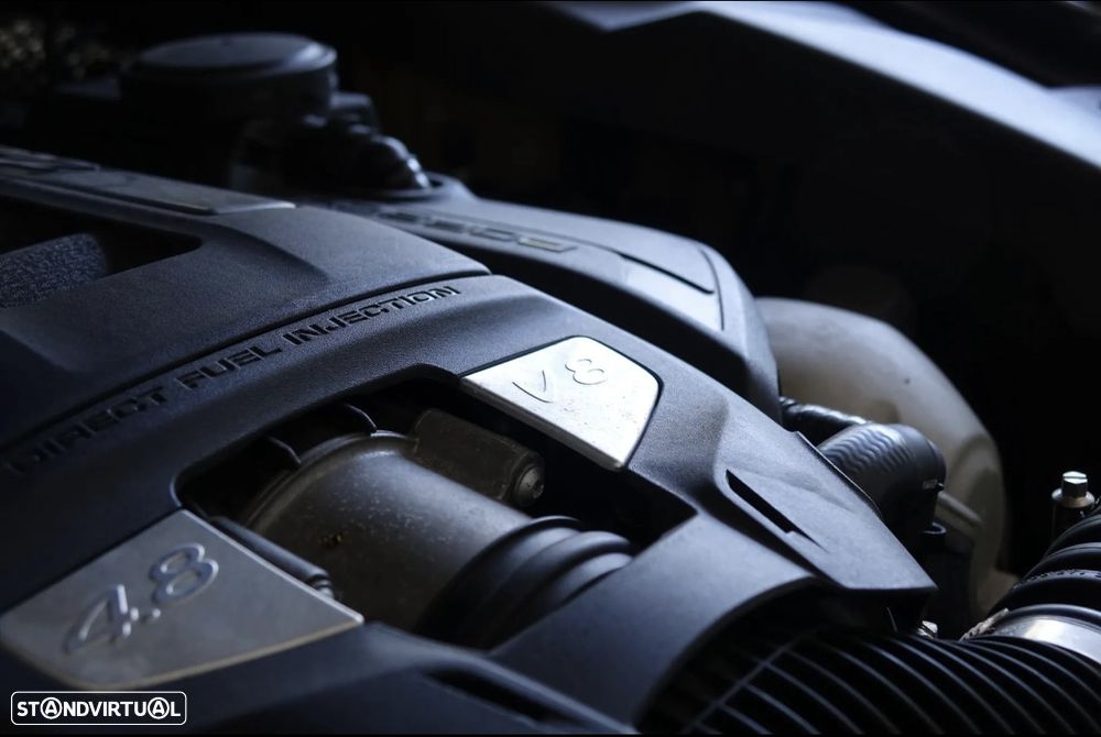 Porsche Cayenne Turbo - 9