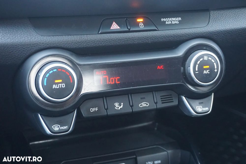 Kia Stonic - 9