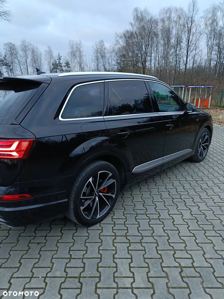 Audi Q7 - 6