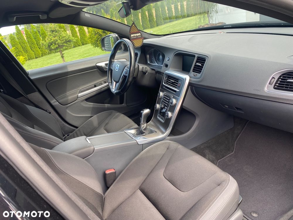 Volvo S60 D4 Drive-E Summum - 8