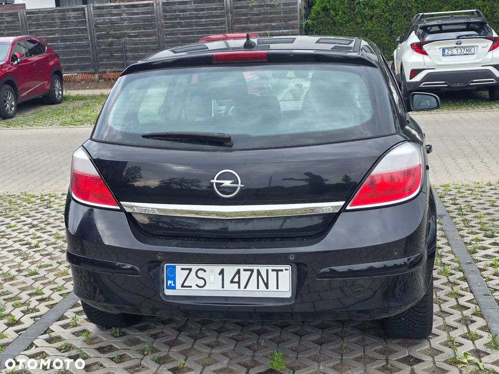 Opel Astra 1.8 Sport - 5