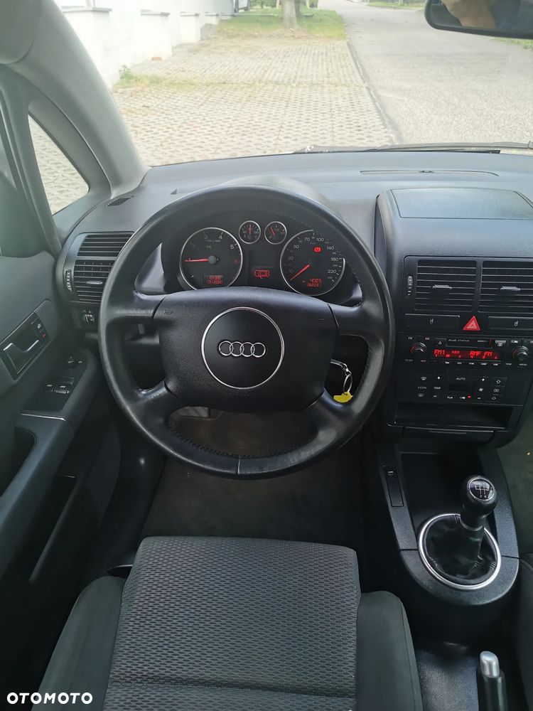 Audi A2 - 12