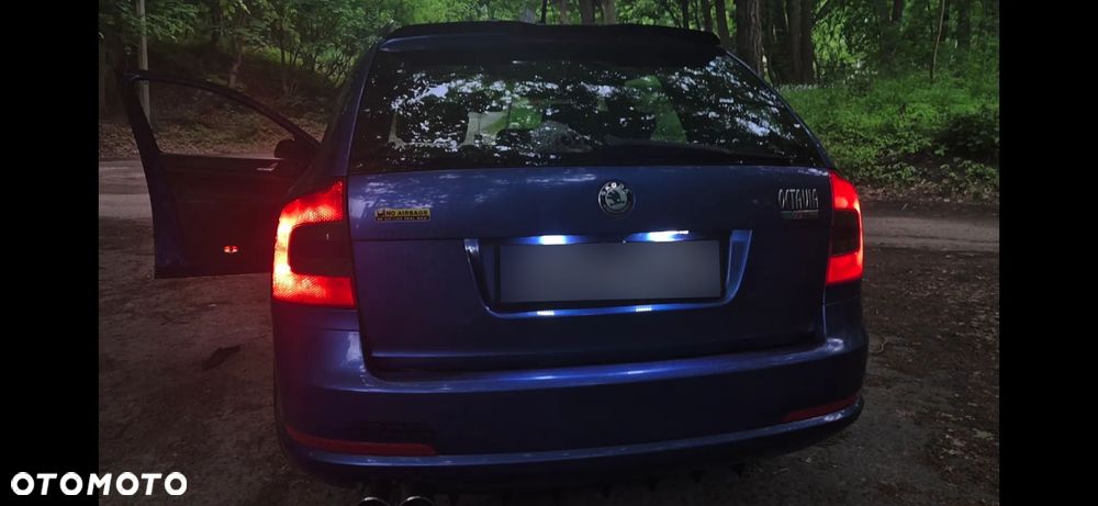 Skoda Octavia 2.0 TFSI RS - 31