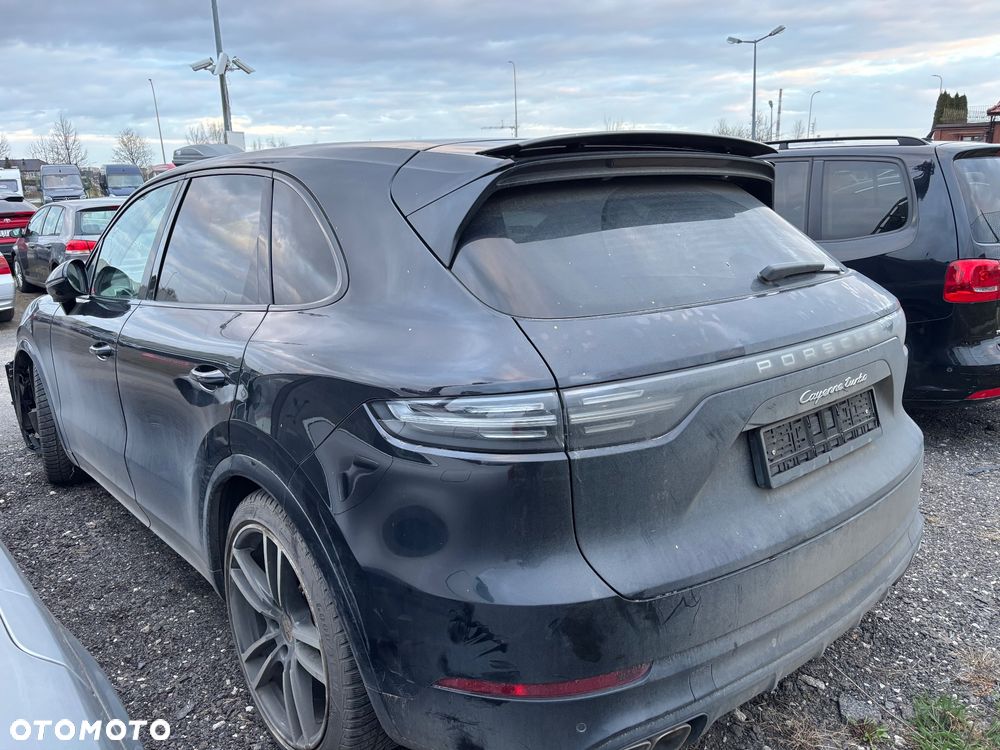 Porsche Cayenne Turbo Tiptronic S - 5