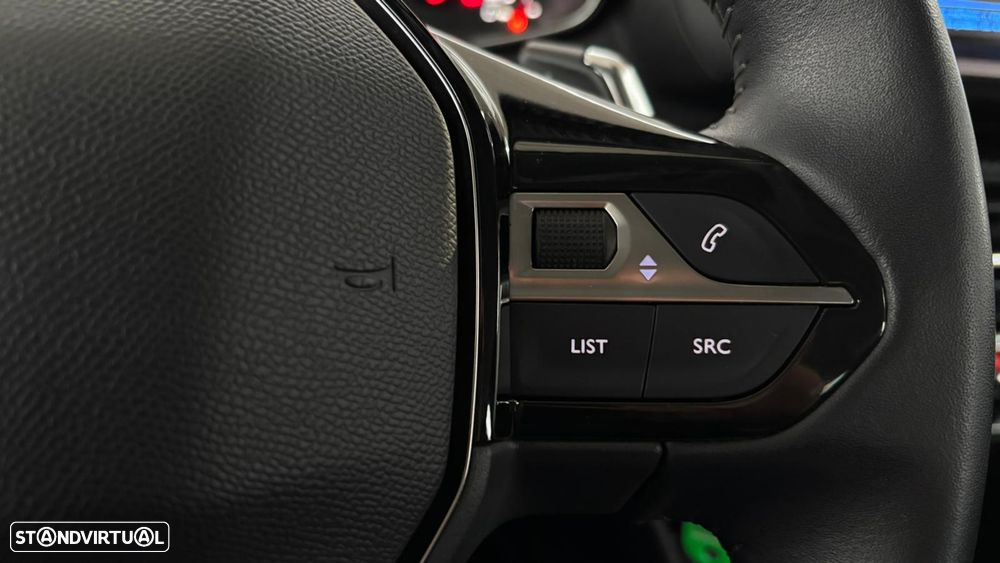 Peugeot 208 PureTech 100 EAT8 Active Pack - 9