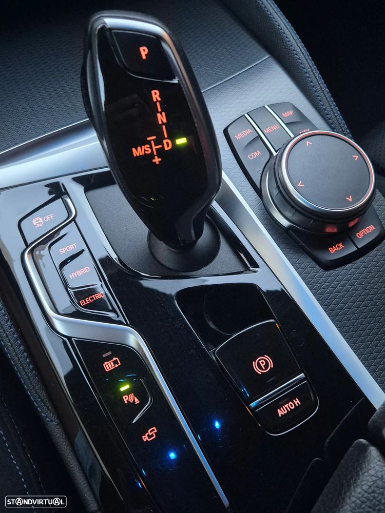 BMW 530 e iPerformance Pack M - 10